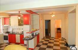 3 camere, 100 mp, mobilat dragut, zona strazii Padurii