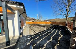 Casa individuala 120 mp, 700 mp teren, cu CF, zona Dezmir