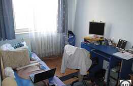 Vanzare 3 camere, 63 mp utili, semidecomandat, loc parcare, zona Mercur!