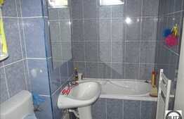 Vanzare 3 camere, 63 mp utili, semidecomandat, loc parcare, zona Mercur!