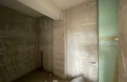 Apartament 3 camere, parcare subterana, zona Sesul de sus