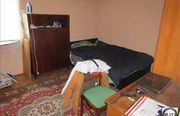 Garsoniera, 30 mp, decomandata, zona Bulevardului 21 Decembrie