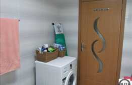 De vanzare apartament cu 2 camere, 54 mp utili in zona Razoare!