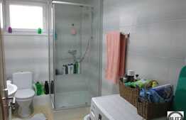 De vanzare apartament cu 2 camere, 54 mp utili in zona Razoare!