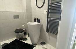 Apartament superb de 3 camere, 82 mp, terasa, 2 parcari, zona Decebal