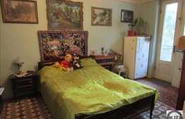 Apartament 2 camere, 44 mp, etaj intermediar, parcare, zona centrala