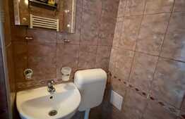 Apartament 3 camere, semidecomandat, 63 mp, zona Dorobantilor