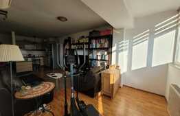 Apartament 3 camere, semidecomandat, 63 mp, zona Dorobantilor