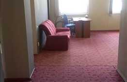 2 camere, 67 mp utili, semidecomandat, imobil nou, zona Piata Mihai Viteazu!