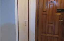 Vanzare garsoniera 29 mp, etaj intermediar, garaj, zona strazii Calea Floresti