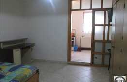 Vanzare garsoniera 29 mp, etaj intermediar, garaj, zona strazii Calea Floresti