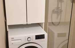 Casa cu 2 apartamente, 80 mp, zona Centrala
