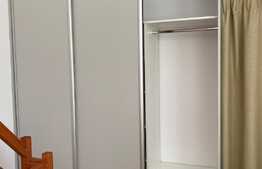 Casa cu 2 apartamente, 80 mp, zona Centrala