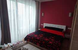 Apartament decomandat, 2 camere, 53 mp, parcare, zona Terra