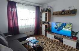 Apartament decomandat, 2 camere, 53 mp, parcare, zona Terra