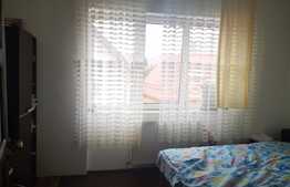 Apartament de 2 camere la casă, 42 mp, grădină, zona Făget-Tractorul