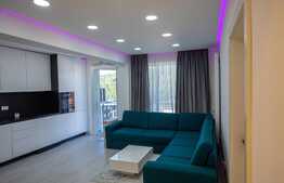 Apartament 3 camere, modern, 65 mp, parcare, zona Vivo