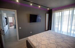 Apartament 3 camere, modern, 65 mp, parcare, zona Vivo