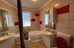 Apartament 2 camere, 50 mp, 3 balcoane, parcare, zona Eroilor