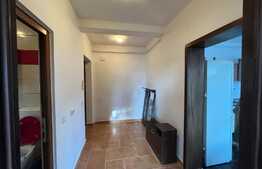 Apartament 2 camere, 50 mp, 3 balcoane, parcare, zona Eroilor