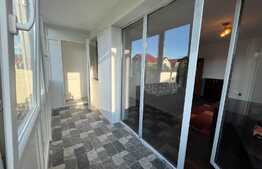 Apartament 2 camere, 50 mp, 3 balcoane, parcare, zona Eroilor