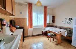 Apartament 1 camera, 42 mp, etaj intermediar, in cartierul Manastur