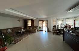 Casa la cheie, 300 mp utili, teren 2400 mp, Apahida