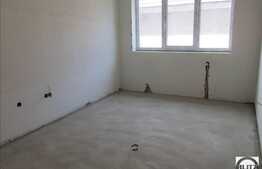 Vanzare 2 camere, 43 mp, decomandat! Semifinisat! Cu parcare!