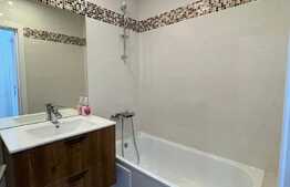 Apartament 4 camere, parcare subterana, lift, zona Golden Tulip