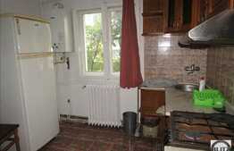 Apartament 3 camere, 68 mp, boxa, zona Aleea Clabucet