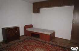 Apartament 3 camere, 68 mp, boxa, zona Aleea Clabucet