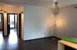 Apartament 3 camere, 72 mp, decomandat, zona strazii Alverna