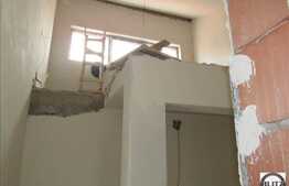 Apartament 3 camere, 70 mp plus 14 mp terasa, mansarda, zona C-tin Brancusi!