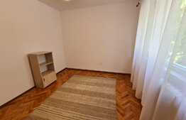 Apartament 3 camere, 70 mp, balcon, zona Piata Hermes