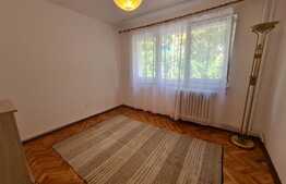 Apartament 3 camere, 70 mp, balcon, zona Piata Hermes