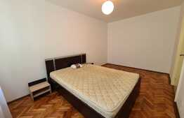 Apartament 3 camere, 70 mp, balcon, zona Piata Hermes