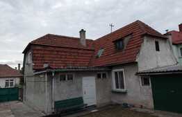 Casa 5 camere, 140 mp, 384 mp teren, zona Centrul Civic