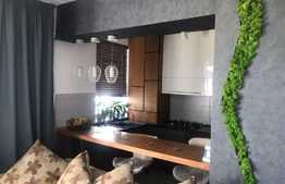 Apartament 4 camere 112 mp zona Tractorul 