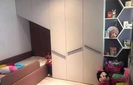 Apartament 4 camere 112 mp zona Tractorul 