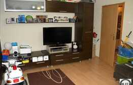 3 camere, decomandat, 74 mp, 2 parcari, zona 21 Decembrie! Mobilat modern!