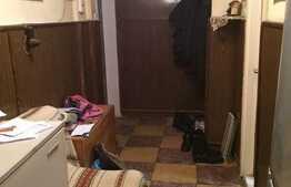 Apartament 3 camere, 68 mp, parcare, boxa, zona Politiei Rutiere