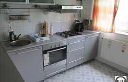 Apartament cu 2 camere decomandate, 56 mp, plus garaj, zona Baumax