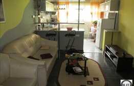 Apartament cu 2 camere decomandate, 56 mp, plus garaj, zona Baumax