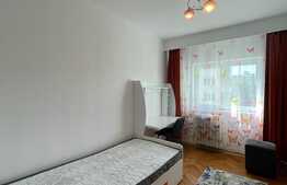 Apartament de 3 camere, balcon, 65mp, zona Pod Calvaria