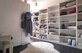 Casa 3 camere, living open-space, 100mp, 350 mp teren , zona Sanpetru. 