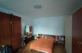 Casa unifamiliala 100 mp, teren 701 mp, zona Dambu Rotund