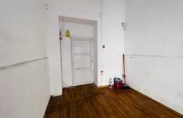 Spatiu comercial, 13 mp, vitrina la strada, vad foarte bun, Ultracentral