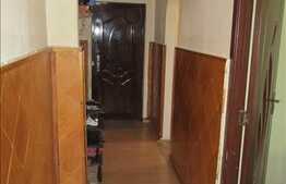 Apartament 4 camere decomandate, 85 mp utili, balcon, zona Billa!