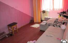 Apartament 4 camere decomandate, 85 mp utili, balcon, zona Billa!