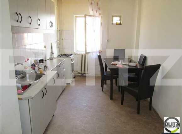 Apartament de vânzare 4 camere Manastur - 9327AV | BLITZ Cluj-Napoca | Poza1